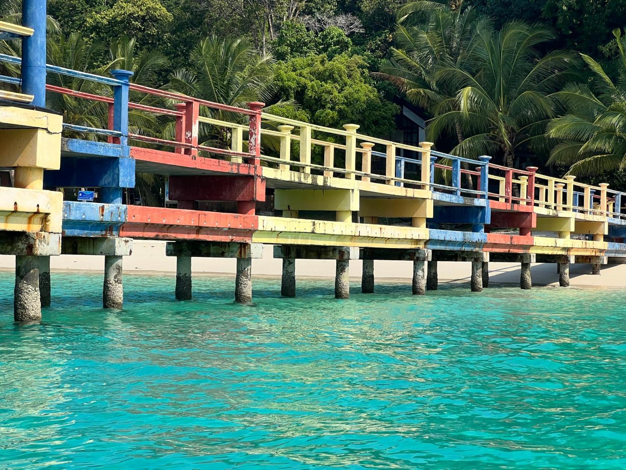 Perhentian Suria Hotel Kampong Pasir Petani Eksteriør billede