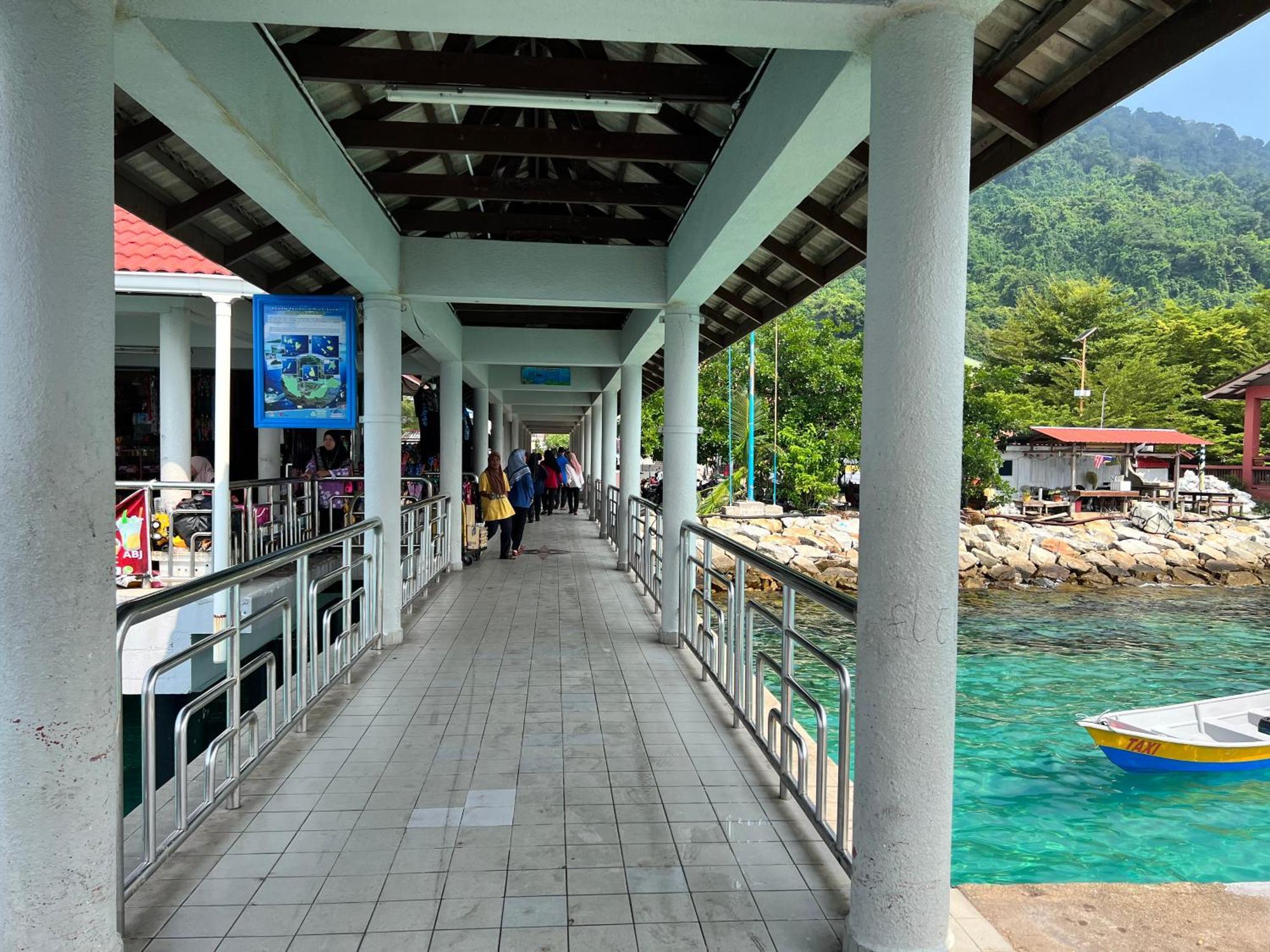 Perhentian Suria Hotel Kampong Pasir Petani Eksteriør billede