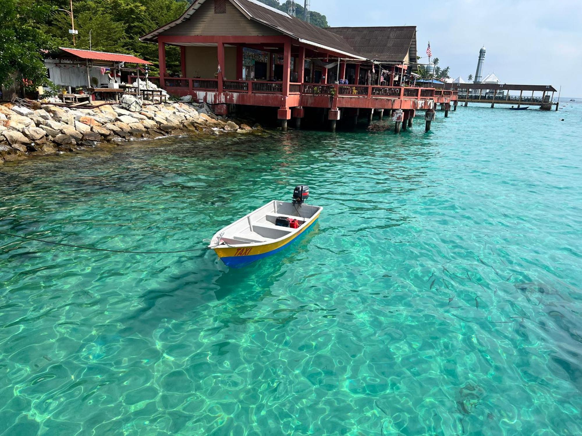Perhentian Suria Hotel Kampong Pasir Petani Eksteriør billede